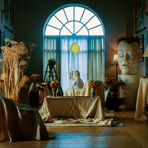 农村乱伦美女做爱
