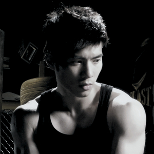 农村乱伦美女做爱
